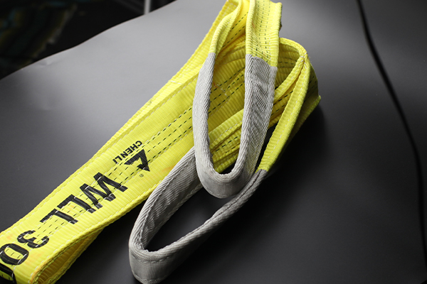 雙扣扁平吊帶環(huán)眼包布 雙扣扁平吊帶環(huán)眼包布